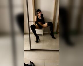 Viper Fierce aka viperfierce - 11-17-2022 OnlyFans Video - These boots are soooo sexyyy