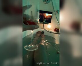 Liah Ferreira ‍ aka liahferreira - 07-05-2020 OnlyFans Video - chillin at home_3ix6