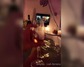 Liah Ferreira ‍ aka liahferreira - 07-05-2020 OnlyFans Video - chillin at home_3ix6