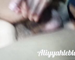 Aliyyah LeBlanc aka aliyyahleblanc - 02-04-2023 OnlyFans Video - Video con mi amigo Skater D Primer video de la serie de los Xpedientes del Michicuarto_ha6n