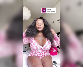 Milky Maya aka fetishmaya - 12-08-2022 OnlyFans Video - Yours truly