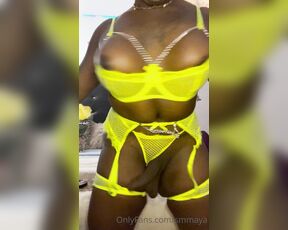 Milky Maya aka fetishmaya - 06-04-2023 OnlyFans Video - Leaked fetishmaya 8633