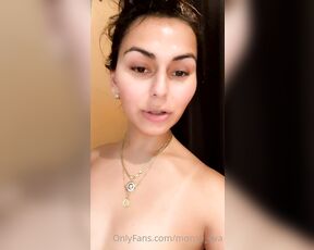 Monserrat Alfaro aka 95_monse - 07-11-2022 OnlyFans Video - Come dry me off papi_memc