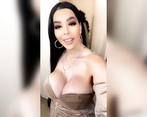 Bella zuleyka aka bellazuleyka - 07-17-2023 OnlyFans Video - Good morning babys