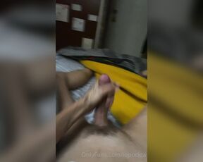 Flumenar aka flumenar - 05-17-2023 OnlyFans Video - I just wake up very hot I need a daddy who wants to fuck me GM