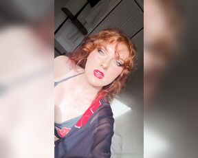 Kelly Nixe aka kellywashere - 02-23-2024 OnlyFans Video - Its finally happening Im getting facial Feminization surgery March 11th  I know its not porn