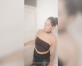 Kittyforever aka kittyforevercb - 06-16-2021 OnlyFans Video - Lil Zumba to get toned