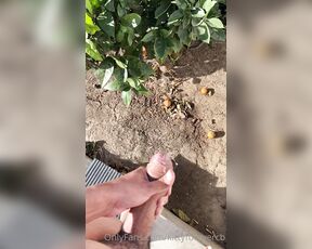 Kittyforever aka kittyforevercb - 11-30-2022 OnlyFans Video - Gardening