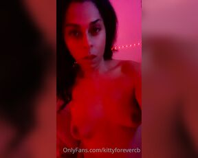 Kittyforever aka kittyforevercb - 01-17-2023 OnlyFans Video - Feeling cute