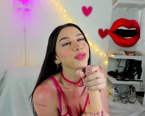 Jessica Cherry Cerise aka im_jessica_cherry - 02-21-2023 OnlyFans Video - some feet on cam for you, and a blowjob cut of course