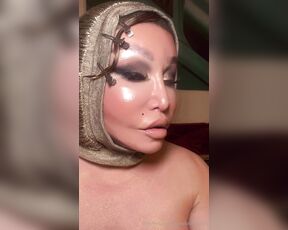 Allanah Starr aka realallanahstarr - 10-17-2024 OnlyFans Video - Had an event tonightDo you guys like the look I put together