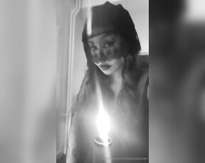 Allanah Starr aka realallanahstarr - 10-31-2024 OnlyFans Video - Beware of that naughty black widow hanging around the streets of Paris she picks up guys