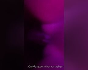 Ivory Mayhem aka ivory_mayhem - 01-12-2022 OnlyFans Video - smash_thompson giving me the helping hand