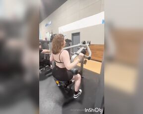 Ivory Mayhem aka ivory_mayhem - 05-03-2024 OnlyFans Video - My favorite machine at the gym is a power cock