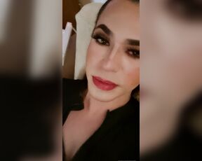 Mistress Grande aka Mistressgrande OnlyFans - What do you think you wanna do something together