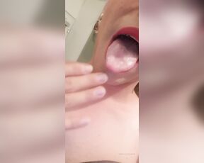 Mistress Grande aka Mistressgrande OnlyFans - Yummy I almost cum all over my face look that tick cream cum look how tick it is on my mout