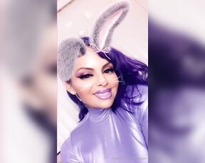 TS Foxxy aka Foxxy702 OnlyFans - I was your naughty Easter Bunny 1