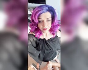 Olive Is A aka Olive_is_a OnlyFans - So, obviously, the hardest part of self producing porn for me is that time when I am about to cum