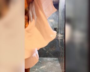 Laura Saenz aka Sweetlaurasaenz OnlyFans - This is what its like to shower with me Would you take a shower with me after seeing this