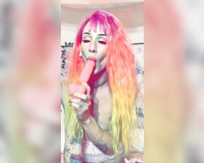 Jenna Gargles aka jennagargles OnlyFans - Me sucking a dildo on Chaturbate haha