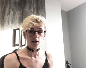 Pierbi aka Pierbi OnlyFans - Heres some dumb unfunny vids i made for twitter 2