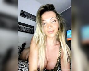 Carla Novaes aka carlanovaes2 OnlyFans - Video 1