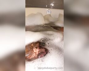 Jessy Dubai aka thejessydubai OnlyFans - Play with me in the tub 2