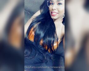 Katherinne Arantes aka katherinnearantes OnlyFans - I was listening to music it turned me on I remembered you my sponsors that I am grateful to exist