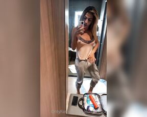 Paloma Veiga aka palomaveiga OnlyFans - Ontem acordei com muito tesao e acabei batendo uma punhetinha e gozem bem gostoso, e depois tomei