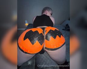 Playboyzach aka playboyzach OnlyFans - Wanna eat my pumpkin