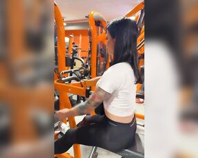 VictoriaCarvalhoTS aka tsvictoriacarvalho OnlyFans - Gym Time