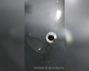 Dotadasp aka dotadasp OnlyFans - QUEM GOSTA DO BANHEIRO DO NIBUS DE VIAGEM PARTIU DAR UMA G BEM GOSTOSA VDEO INDITO ESPERO QUE VOC