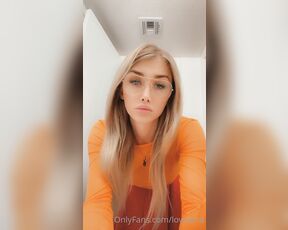 Luna Love aka loveluna OnlyFans Video 429