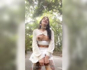 Melissa caro Mejia aka melimejia0305 OnlyFans - Come to nature with me and lets go for a walk together, you decide if you eat my ass or my cock