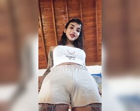 Melissa caro Mejia aka melimejia0305 OnlyFans - Today I woke up very horny and I do this gift for you , I hope you can come a lot like me thinking