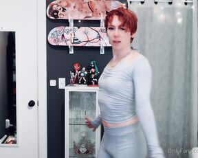 Shiri Allwood aka shiriallwood OnlyFans - Im back with a new try on haul, now with short hair! This time I tried some activewear and playsuit