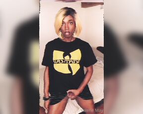 Valerie May aka itsvaleriemay OnlyFans - I made this video because the idea of it turns me on so much I love 90s hip hop so dressing up like