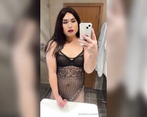 Alina Wang aka alinawang OnlyFans - Cum here and suck my pink throbbing love pole… Lick every single drop out of her… Black lace bod