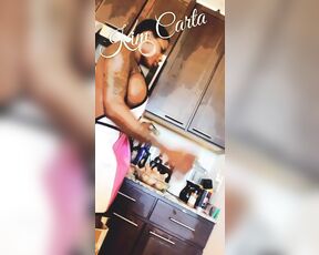 Kimberly Carta aka tskimcarta OnlyFans - Cooking baked Chicken