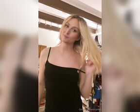 Cariek aka cariek OnlyFans - Playing around in my favorite dress would this be good for a first date