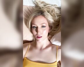 Cariek aka cariek OnlyFans - Get in bed with mee )