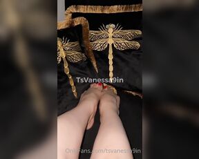 Goddess TsVanessaCartier aka tsvanessa9in OnlyFans - Wish you could rub lotion on my smooth legs baby Give them a kiss all the way down to my toes Mmmmm