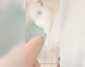 Goddess TsVanessaCartier aka tsvanessa9in OnlyFans - Who wants to give me a bath