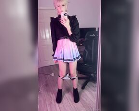 Femboyhami aka femboyhami OnlyFans - Do you like me even when my pp is small look its so small and cute, useless for anything other