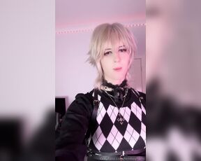 Femboyhami aka femboyhami OnlyFans - I was unpacking a bunch of new clothes to try on and I was feeling so cute I had to record it >w&