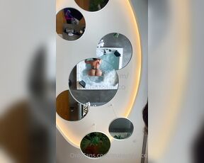 Mateo Blanco aka mateoblanco OnlyFans - Do you like ceiling mirrors