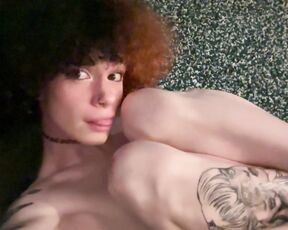 Bitwink18 aka bitwink18 OnlyFans - Oil my body up, relax and let me do the work Maybe a lil collab