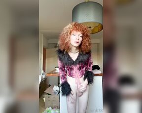 Bitwink18 aka bitwink18 OnlyFans - Love showing off my big cock, do like seeing