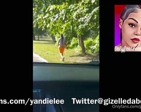 Ts Yandielee aka yandielee OnlyFans - My walk to the store