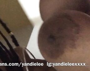 Ts Yandielee aka yandielee OnlyFans - LOST 3some FOOTAGE A lil ass eating like I said this one is not edited raw